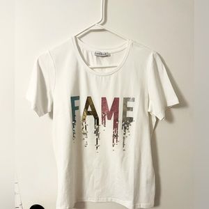 🔑NWOT Fame logo multi color drip t shirt with embellishment
